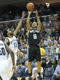 Veteran Tony Parker at his most efficient as Spurs finish off Grizzlies