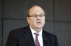 Enda Kenny praises 'extraordinary' Noonan as he announces plan to step down