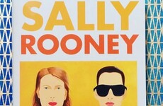 9 books you should most definitely bring on your summer holidays