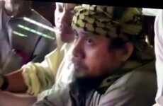 Duterte tells soldiers to 'crush enemy' as Islamic State tightens grip on city