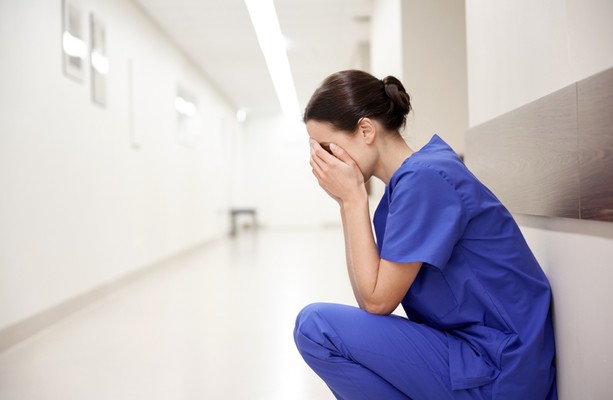 Nurses trained in the US denied access to work in Irish hospitals ...