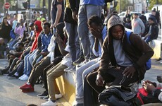 Police move out thousands of migrants sleeping rough in Paris
