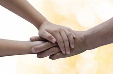 Foster carers 'felt disrespected' by social workers, report finds