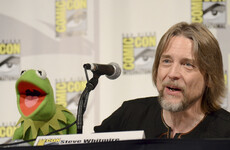 There's now a war of words between the voice of Kermit and the makers of the Muppets