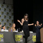 Irish actress Caitriona Balfe did a full on jig in front of a massive crowd at Comic Con