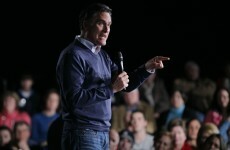 Romney back on track after narrow win in Maine caucuses