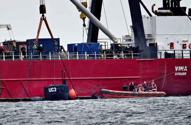 Danish police search homemade submarine but don
