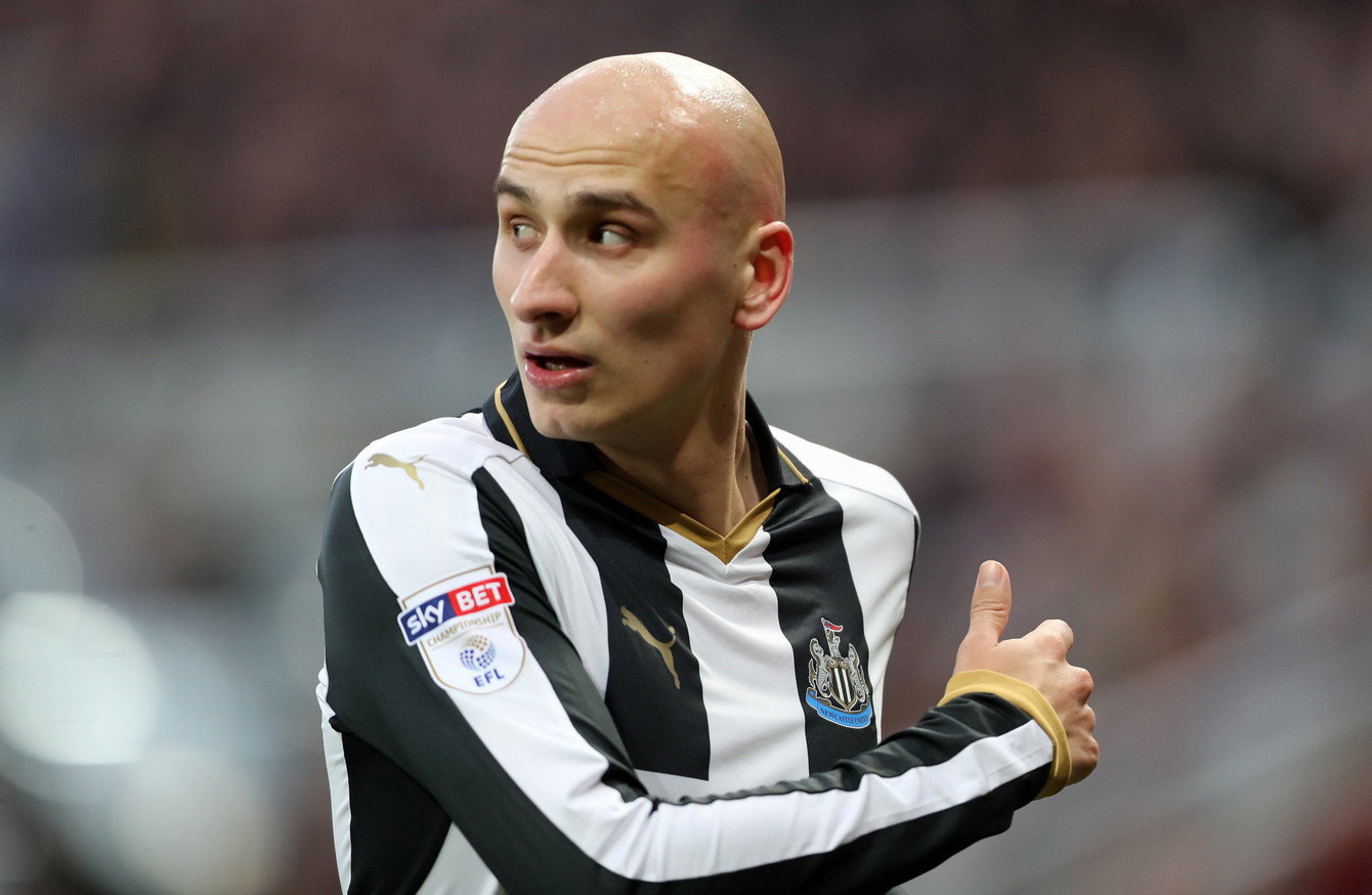 Jonjo Shelvey sent off for less-than-subtle stamp on Dele Alli · The42