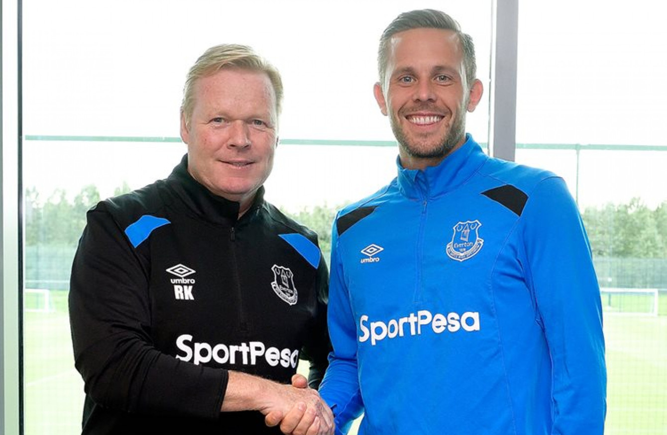 Everton confirm signing of Gylfi Sigurdsson for club-record €50m fee