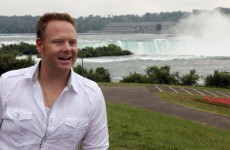 Tightrope walker given green light for Niagara Falls crossing