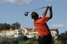 Mickelson's momentum carries him to the top
