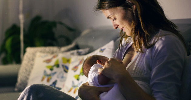 breastfeeding after a bottle of wine