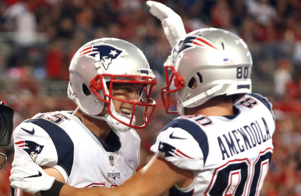 Patriots hold off Bucs for 19-14 victory on Thursday Night Football