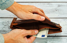 All weekly social welfare payments to increase by a fiver from March