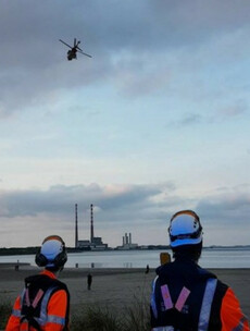 Two people cut off by rising tide in Sandymount rescued by RNLI