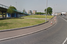 14-year-old has teeth knocked out by assailant who may have used knuckle duster