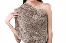 All the questionable ways people have attempted to wear a scarf