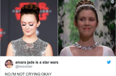 Billie Lourd paid tribute to her mother Carrie Fisher at the premiere of Star Wars: The Last Jedi