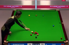 'That's a first' - Chinese player Cao Yupeng invents the one-handed snooker shot