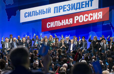 Russia election: Kremlin questions legality of boycott call