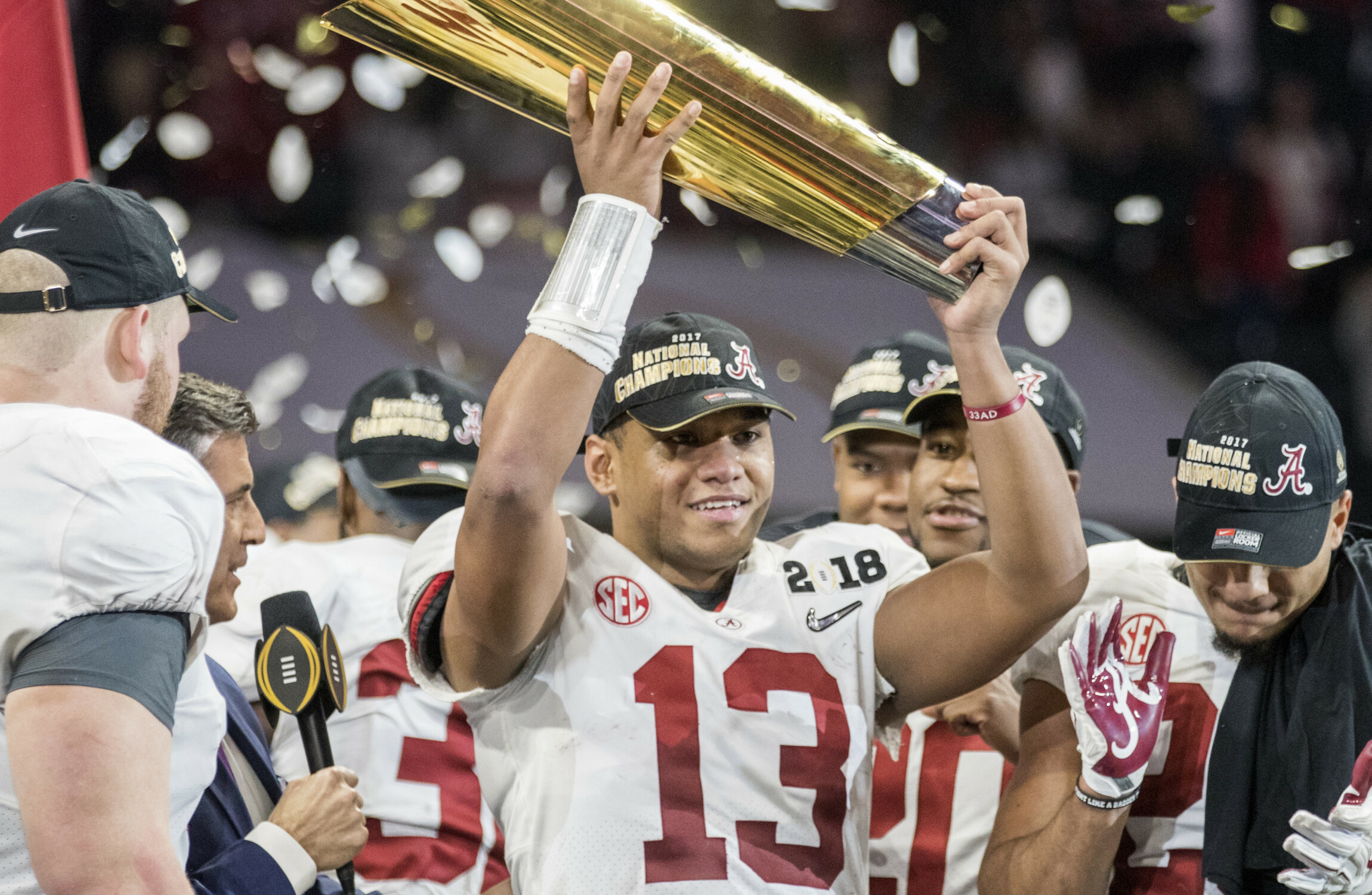 tua tagovailoa national championship jersey