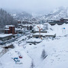 13,000 tourists trapped in Swiss ski resort after heavy snowfall