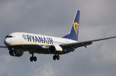 Ryanair offers its Dublin pilots a pay rise after it agrees to recognise unions