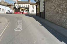 Homes evacuated after viable pipe bomb discovered outside pub in Drogheda