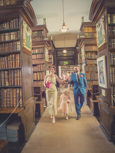 Here's what it's like to get married in Marsh's Library in Dublin