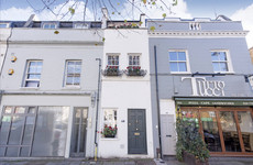 Pictures: This tiny 7ft 7in wide house in London has just gone up for sale for €1.1 million