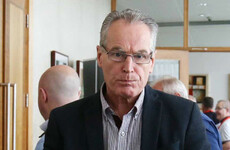 'Under pressure' to attend meetings, Kelly says he borrowed bolt cutters from gym to remove clamp