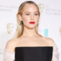 Twitter is bloody raging with Jennifer Lawrence for insulting a British 'national treasure'