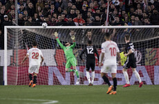 De Gea brilliance helps Man United escape Sevilla with a draw