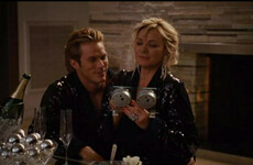 The man who played Smith in Sex and the City said he is on 'Team Sarah' in the Kim Cattrall feud ...it's The Dredge