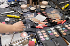 5 thoughts we all have when trying to replicate beauty tutorials at home