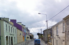 Lisdoonvarna locals say they'll welcome 30 asylum seekers next week ... but no more than that