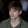 Ashton Kutcher wants to be a space cadet