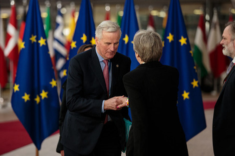 EU chief negotiator Michel Barnier and British Prime Minister Theresa May