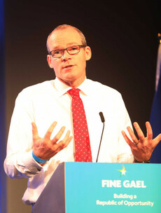 Simon Coveney u-turn: Tánaiste now says he backs 12 weeks proposal