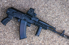 Submachine gun and four handguns found in backpack in Dublin
