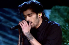Zayn Malik has erased every photo from his Instagram, and Twitter is on the case