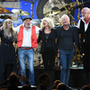 Fleetwood Mac confirms that Lindsey Buckingham is out of the band