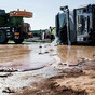 Truck crash spills 12 tonnes of liquid chocolate onto Polish motorway