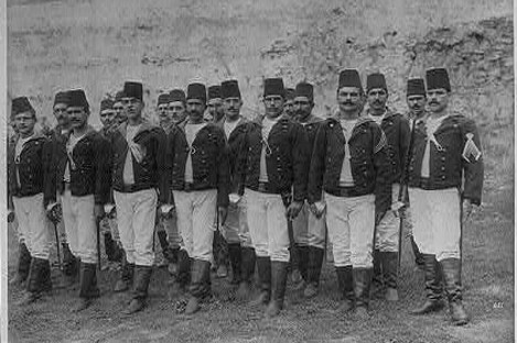 Ottoman imperial soldiers, photographed between 1880 and 1893 in Istanbul. 