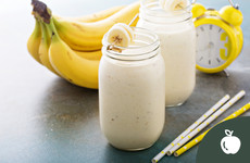 Stuck for time in the morning? This 5 ingredient smoothie will set you right
