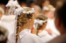 How much do children get on their Communion day and how much do parents spend?