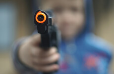 Pub customers 'jeered' at man carrying out robbery with imitation gun, court told