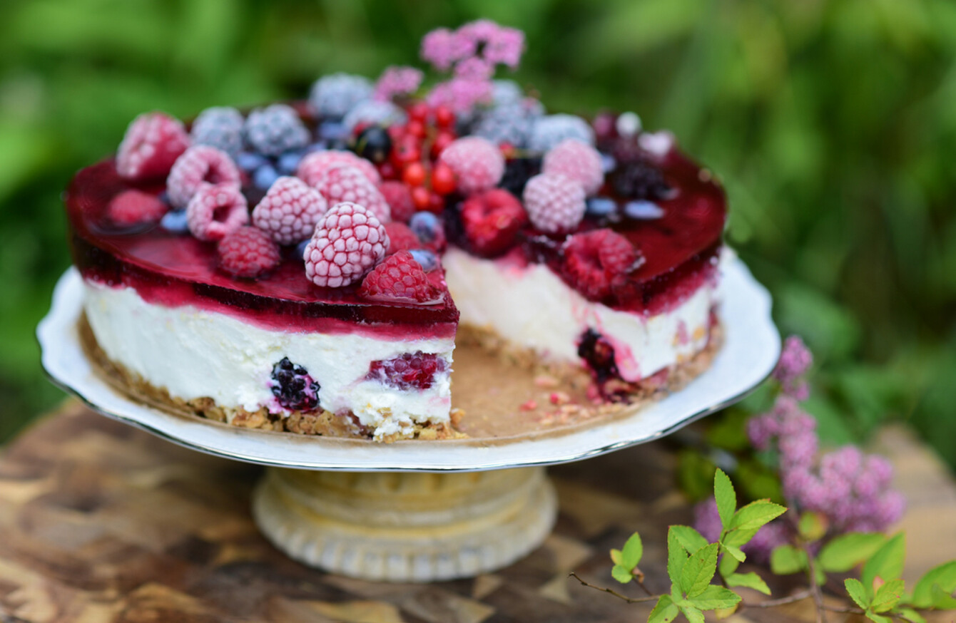 Nigella Lawson No Bake White Chocolate Cheesecake Recipe ...