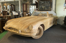 €4000 model car among 3,000 items sold off from Café En Seine auction