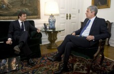 Portugal averts political crisis, agrees on 2011 budget